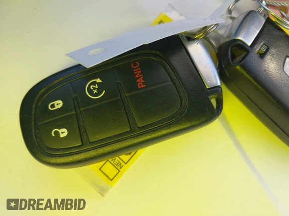 2016 Jeep Cherokee Limited with VIN 1C4PJMDS8GW118822, listed as a IAAI auction lot 41825379 with 106,566 mi miles and . Bid and sale history available at DreamBid. Image 11.