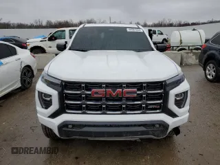 2023 GMC Canyon 4WD AT4 with VIN 1GTP6DEK3P1184837, listed as a Copart auction lot 44501054 with 2,236 mi miles and Non Repairable. Bid and sale history available at carsss.com. Image 5.