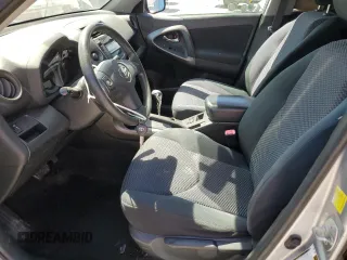 2010 Toyota RAV4 Sport z VIN JTMRF4DV2A5036814, wystawiony jako Copart lot #59053005 z przebiegiem 190 040 mil mil oraz Czysty tytuł • Clean title. Historia ofert i sprzedaży dostępna na DreamBid. Obrazek 7.