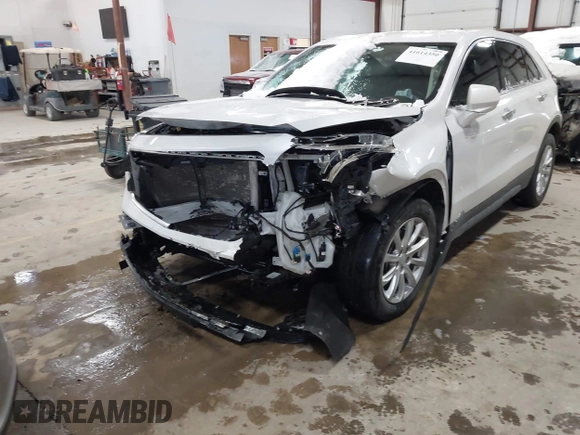 2022 Cadillac XT4 AWD Luxury with VIN 1GYFZBR45NF137676, listed as a IAAI auction lot 41614350 with 38,855 mi miles and . Bid and sale history available at carsss.com. Image 6.