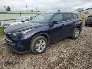 2022 Toyota Highlander LE with VIN 5TDBZRBH6NS571776, listed as a Copart auction lot 62668855 with 12,067 mi miles and Salvage title. Bid and sale history available at DreamBid. Image 1.