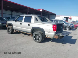 2005 Chevrolet Avalanche LS with VIN 3GNEC12Z25G220698, listed as a IAAI auction lot 41961705 with 167,644 mi miles and . Bid and sale history available at DreamBid. Image 3.