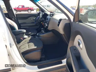 2016 Kia Soul with VIN KNDJN2A27G7395720, listed as a IAAI auction lot 41776445 with 168,975 mi miles and . Bid and sale history available at DreamBid. Image 5.