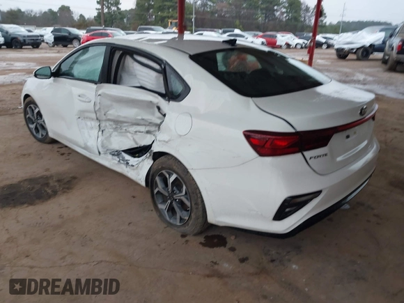 2021 Kia Forte LXS with VIN 3KPF24AD9ME329578, listed as a IAAI auction lot 41600312 with 73,272 mi miles. Bid and sale history available at carsss.com. Image 3.