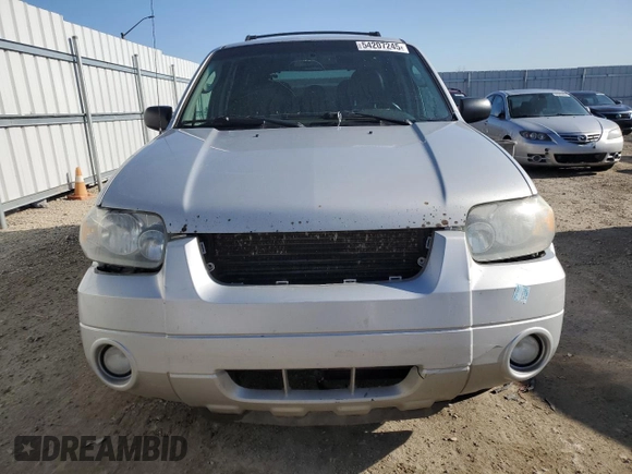 2007 Ford Escape Limited with VIN 1FMYU94107KB32992, listed as a Copart auction lot 54207245 with 339,475 mi miles and Salvage Title. Bid and sale history available at carsss.com. Image 5.