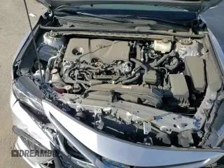 2022 Toyota Camry Hybrid XSE z VIN 4T1K31AK1NU585687, wystawiony jako Copart lot #81954735 z przebiegiem 26 509 mil mil oraz Szkoda całkowita • Salvage title. Historia ofert i sprzedaży dostępna na DreamBid. Obrazek 13.