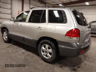 2005 Hyundai Santa Fe GLS with VIN KM8SC73D95U974594, listed as a IAAI auction lot 42340827 with 126,081 mi miles and . Bid and sale history available at DreamBid. Image 3.