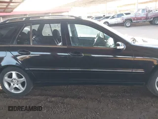 2002 Mercedes-Benz C 230/260/280/320 with VIN WDBRH64J92F163962, listed as a IAAI auction lot 42450686 with Not provided miles and . Bid and sale history available at DreamBid. Image 14.