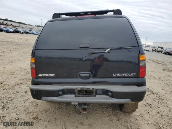 2005 Chevrolet Tahoe Z71 with VIN 1GNEC13T05R272325, listed as a Copart auction lot 39280284 with 155,434 mi miles and Salvage Title. Bid and sale history available at carsss.com. Image 6.