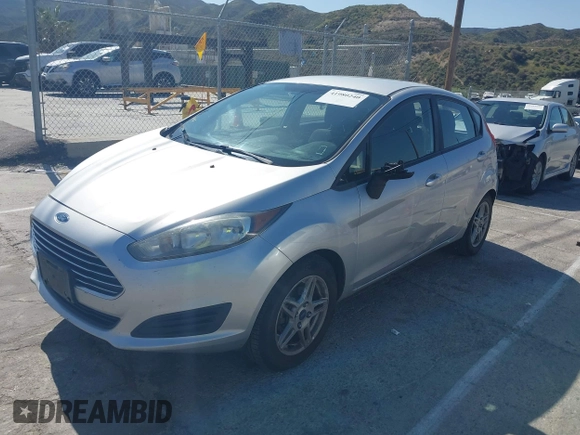 2018 Ford Fiesta SE with VIN 3FADP4EJXJM107406, listed as a IAAI auction lot 41980240 with 177,675 mi miles. Bid and sale history available at carsss.com. Image 18.