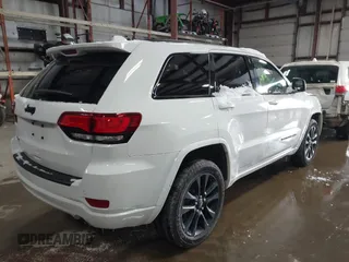 2020 Jeep Grand Cherokee Altitude with VIN 1C4RJFAG2LC209665, listed as a IAAI auction lot 41323712 with 66,194 mi miles. Bid and sale history available at carsss.com. Image 4.