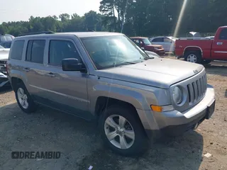 2016 Jeep Patriot Latitude with VIN 1C4NJRFB5GD669240, listed as a IAAI auction lot 42524883 with 91,878 mi miles and . Bid and sale history available at DreamBid. Image 1.