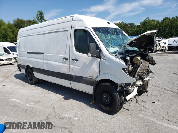2011 Freightliner Sprinter with VIN WDYPE8CC4B5552423, listed as a Copart auction lot 69059564 with Not Provided miles and Salvage Title. Bid and sale history available at DreamBid. Image 4.