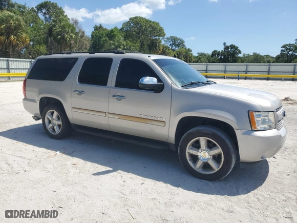 2007 Chevrolet Suburban LS with VIN 1GNFC16027J253685, listed as a Copart auction lot 52257635 with 247,317 mi miles and Clean Title. Bid and sale history available at carsss.com. Image 4.