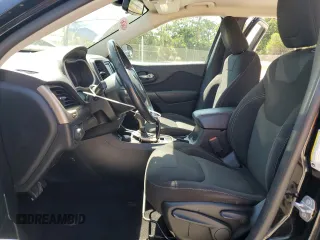 2017 Jeep Cherokee Latitude with VIN 1C4PJMCB0HW520725, listed as a Copart auction lot 53493485 with 74,333 mi miles and Salvage Title. Bid and sale history available at DreamBid. Image 7.