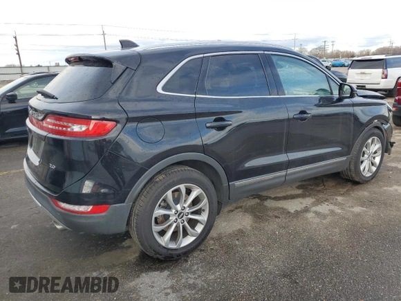 2017 Lincoln MKC Select with VIN 5LMCJ2C95HUL00405, listed as a Copart auction lot 47207655 with 65,515 mi miles and Salvage Title. Bid and sale history available at DreamBid. Image 3.