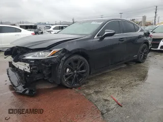 2022 Lexus ES 300h z VIN 58ADA1C19NU021166, wystawiony jako Copart lot #47428665 z przebiegiem 68 060 mil mil oraz Szkoda całkowita • Salvage title. Historia ofert i sprzedaży dostępna na DreamBid. Obrazek 1.