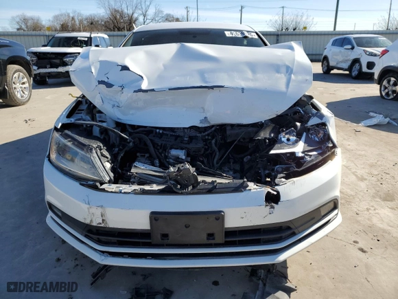 2016 Volkswagen Jetta Sedan 1.8T Sport with VIN 3VWD17AJ0GM355611, listed as a Copart auction lot 41639325 with 0 mi miles and Salvage Title. Bid and sale history available at carsss.com. Image 5.