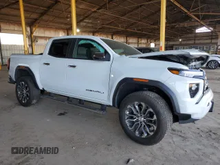 2024 GMC Canyon 4WD Denali with VIN 1GTP6FEK1R1221334, listed as a Copart auction lot 45664335 with 9,184 mi miles and Salvage Title. Bid and sale history available at carsss.com. Image 4.