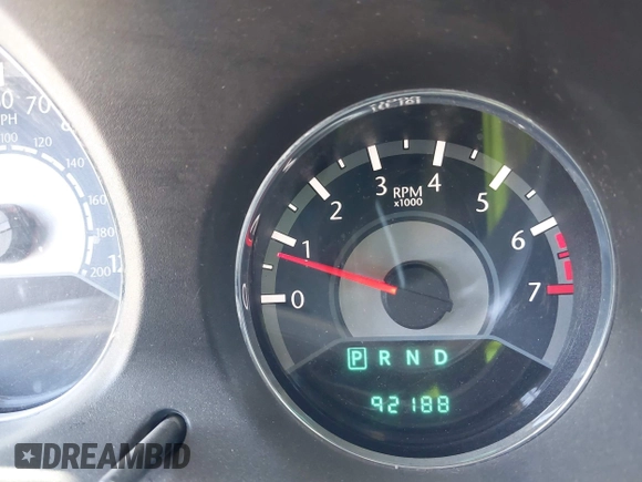 2014 Chrysler 200 LX with VIN 1C3CCBAGXEN171400, listed as a IAAI auction lot 42139655 with 92,188 mi miles and . Bid and sale history available at carsss.com. Image 7.