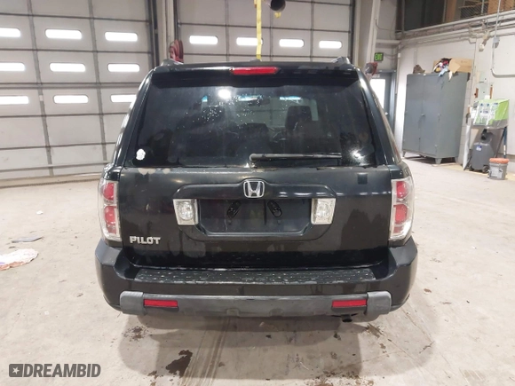 2008 Honda Pilot EX-L with VIN 5FNYF28508B018010, listed as a IAAI auction lot 41545096 with 235,798 mi miles. Bid and sale history available at carsss.com. Image 16.