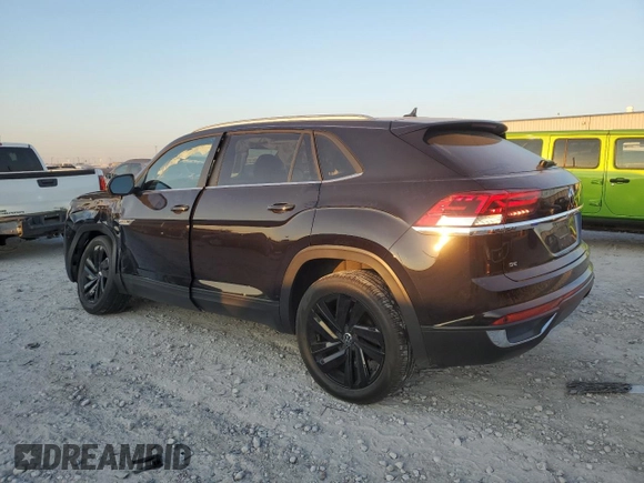 2022 Volkswagen Atlas SE with VIN 1V2JC2CA0NC224224, listed as a Copart auction lot 74612554 with 49,249 mi miles and Salvage title. Bid and sale history available at DreamBid. Image 2.