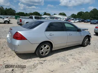 2006 Honda Accord EX-L z VIN 1HGCM56866A159217, wystawiony jako Copart lot #54994945 z przebiegiem 127 522 mil mil oraz Szkoda całkowita • Salvage title. Historia ofert i sprzedaży dostępna na DreamBid. Obrazek 3.