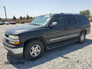 2005 Chevrolet Suburban LS z VIN 3GNEC16ZX5G146327, wystawiony jako Copart lot #54790485 z przebiegiem 195 669 mil mil oraz Szkoda całkowita • Salvage title. Historia ofert i sprzedaży dostępna na DreamBid. Obrazek 1.