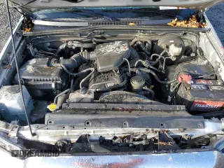 2013 Toyota Tacoma z VIN 5TFTX4CN3DX024782, wystawiony jako Copart lot #44066235 z przebiegiem 117 661 mil mil oraz Szkoda całkowita • Salvage title. Historia ofert i sprzedaży dostępna na DreamBid. Obrazek 11.