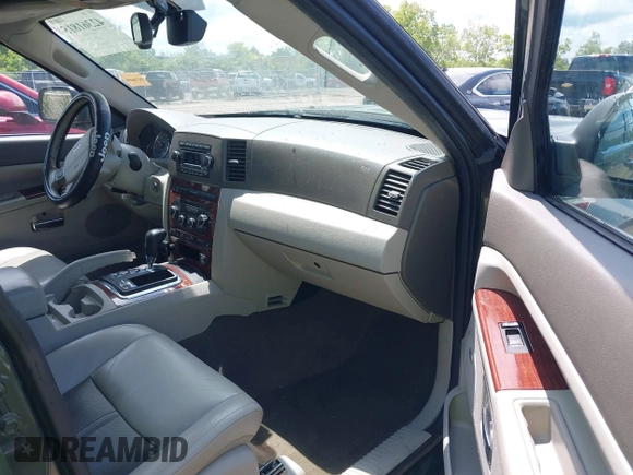 2007 Jeep Grand Cherokee Limited with VIN 1J8HR58N87C525220, listed as a IAAI auction lot 42361815 with 184,383 mi miles and . Bid and sale history available at DreamBid. Image 5.