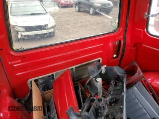 1986 Suzuki Samurai z VIN JS3JC51V4G4101985, wystawiony jako Copart lot #87197554 z przebiegiem Nie podano mil oraz Tytuł czysty. Historia ofert i sprzedaży dostępna na DreamBid. Obrazek 10.