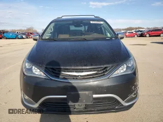 2018 Chrysler Pacifica Hybrid Limited with VIN 2C4RC1N7XJR230386, listed as a Copart auction lot 47252655 with 99,109 mi miles and Salvage title. Bid and sale history available at DreamBid. Image 5.
