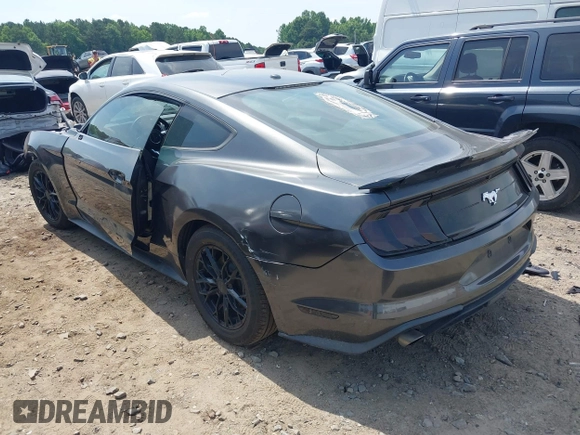 2019 Ford Mustang EcoBoost z VIN 1FA6P8TH0K5199276, wystawiony jako IAAI lot #42491713 z przebiegiem 135 710 mil mil oraz . Historia ofert i sprzedaży dostępna na DreamBid. Obrazek 3.