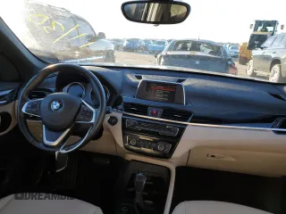 2018 BMW X1 sDrive28i with VIN WBXHU7C3XJ5L09567, listed as a Copart auction lot 69174212 with 31,954 mi miles. Bid and sale history available at carsss.com. Image 8.