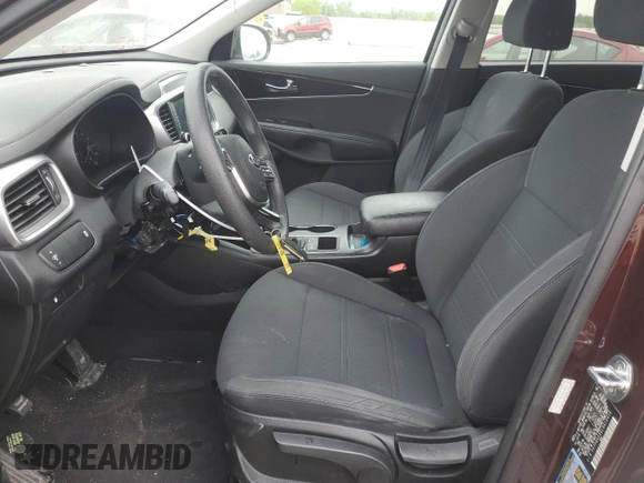 2020 Kia Sorento S z VIN 5XYPG4A56LG615016, wystawiony jako Copart lot #55848875 z przebiegiem Nie podano mil oraz Szkoda całkowita • Salvage title. Historia ofert i sprzedaży dostępna na DreamBid. Obrazek 7.