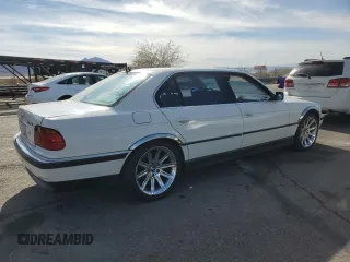 2000 BMW 7 Series 740iL with VIN WBAGH8345YDP10047, listed as a Copart auction lot 81508384 with 115,171 mi miles and Clean Title. Bid and sale history available at carsss.com. Image 3.