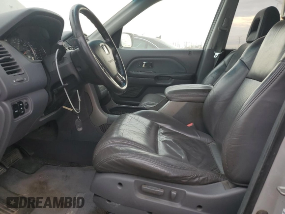 2003 Honda Pilot EX with VIN 2HKYF18643H572857, listed as a Copart auction lot 77900274 with 256,320 mi miles and Clean Title. Bid and sale history available at DreamBid. Image 7.