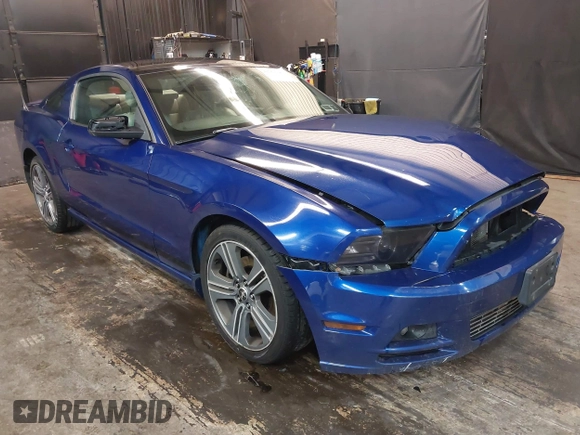 2014 Ford Mustang V6 with VIN 1ZVBP8AM4E5272840, listed as a IAAI auction lot 42162282 with 99,221 mi miles and . Bid and sale history available at DreamBid. Image 1.