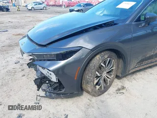2023 Toyota Crown XLE с VIN JTDAAAAF7P3010236, выставлен на аукционе IAAI как лот 42008655 с пробегом 28 073 миль миль и . История ставок и продаж доступна на DreamBid. Изображение 6.