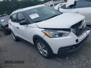 2019 Nissan Kicks SV z VIN 3N1CP5CU6KL569349, wystawiony jako IAAI lot #42365330 z przebiegiem 44 724 mil mil oraz . Historia ofert i sprzedaży dostępna na DreamBid. Obrazek 1.