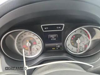 2014 Mercedes-Benz CLA 250 with VIN WDDSJ4EB8EN038969, listed as a Copart auction lot 62115635 with 101,368 mi miles and Salvage title. Bid and sale history available at DreamBid. Image 9.