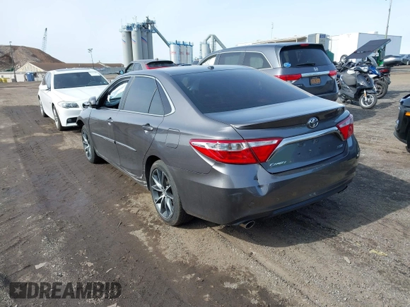 2016 Toyota Camry XSE with VIN 4T1BK1FK5GU576540, listed as a IAAI auction lot 41610956 with 90,254 mi miles. Bid and sale history available at carsss.com. Image 3.