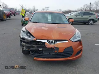 2013 Hyundai Veloster w/Black Int с VIN KMHTC6AD0DU122635, выставлен на аукционе IAAI как лот 41768900 с пробегом 110 358 миль миль и . История ставок и продаж доступна на DreamBid. Изображение 12.