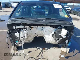 2015 Cadillac Escalade Premium z VIN 1GYS3NKJ5FR655370, wystawiony jako IAAI lot #41764570 z przebiegiem Nie podano mil oraz . Historia ofert i sprzedaży dostępna na DreamBid. Obrazek 10.