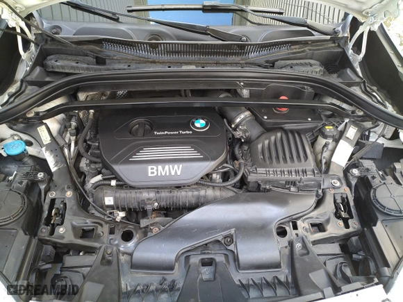 2016 BMW X1 xDrive28i with VIN WBXHT3C3XGP880243, listed as a Copart auction lot 54556895 with 57,200 mi miles and Clean Title. Bid and sale history available at carsss.com. Image 7.
