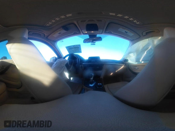 2015 BMW 3 Series 328i с VIN WBA3A5C5XFF608299, выставлен на аукционе IAAI как лот 40904806 с пробегом 126 043 миль миль и . История ставок и продаж доступна на DreamBid. Изображение 18.