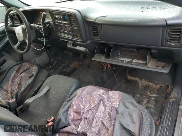 1999 Chevrolet Silverado 1500 with VIN 1GCEC14W2XZ136766, listed as a Copart auction lot 79644034 with 407,072 mi miles and Salvage Title. Bid and sale history available at carsss.com. Image 8.