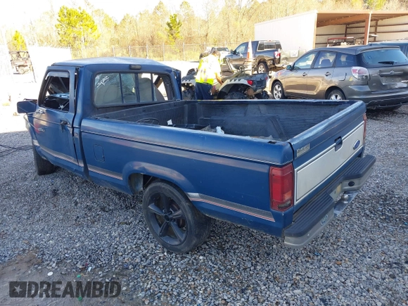 1992 Ford Ranger with VIN 1FTCR10U5NTA75200, listed as a IAAI auction lot 41290102 with 261,634 mi miles and . Bid and sale history available at DreamBid. Image 3.