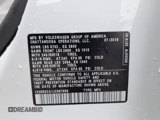 2018 Volkswagen Atlas SE с VIN 1V2DR2CA1JC587959, выставлен на аукционе IAAI как лот 42190292 с пробегом 93 832 миль миль и . История ставок и продаж доступна на DreamBid. Изображение 9.
