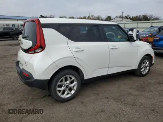 2021 Kia Soul X-Line with VIN KNDJ23AU5M7124683, listed as a Copart auction lot 53141585 with 99,046 mi miles and Clean Title. Bid and sale history available at carsss.com. Image 3.